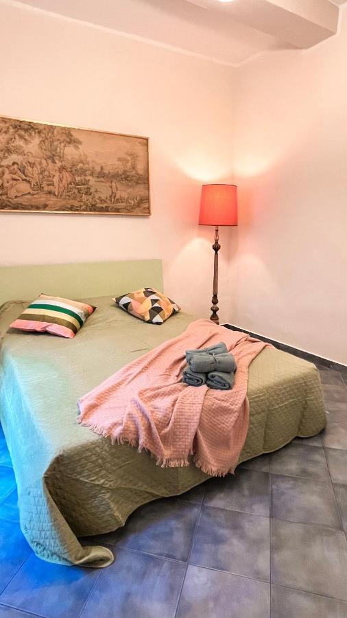 Al Bicerin Apartment, In Historical Center Of Torino Eksteriør billede